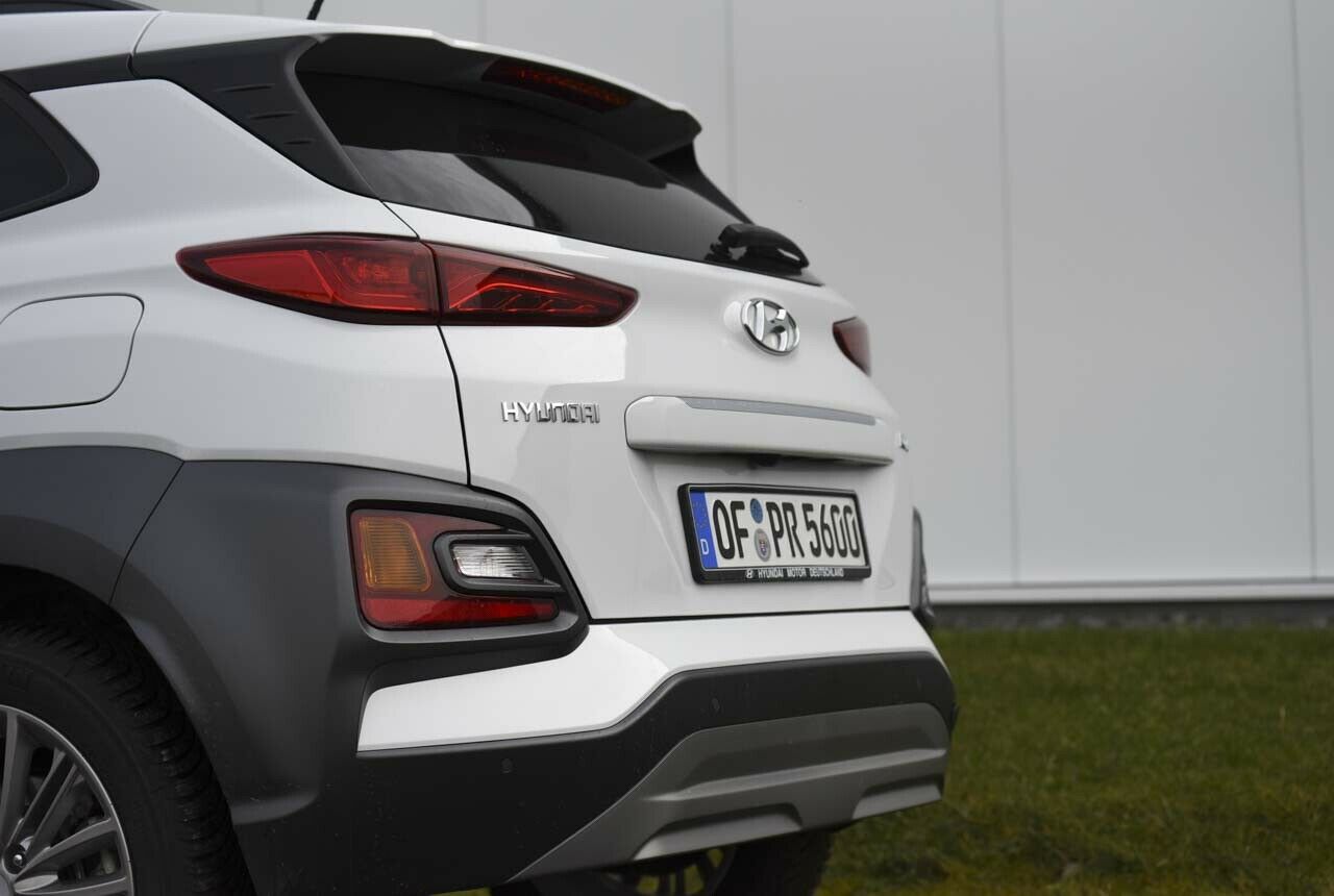 361 Liter passen in den Gepäckraum des Hyundai Kona. Mit umgelegter Rücksitzbank steigt das Volumen auf 1.143 Liter