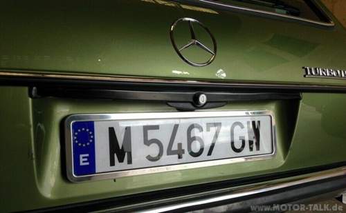 Acryl-Nummernschild in Spanien