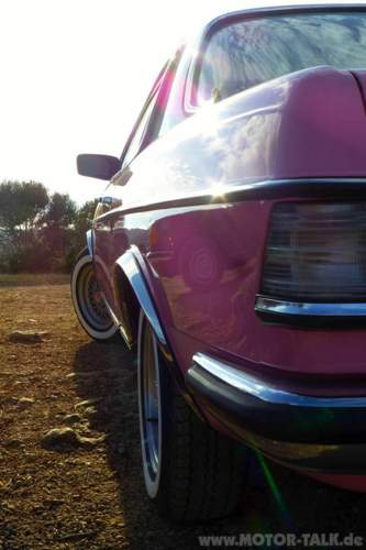 W123 Coupé Pink Rosa