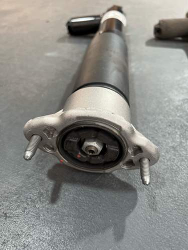 AIRMATIC_Stossdämpfer_neu