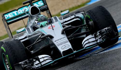 Nico Rosberg rutschte in seiner entscheidenden Runde beim Qualifying zum Formel-1-Auftakt in Australian im Gras