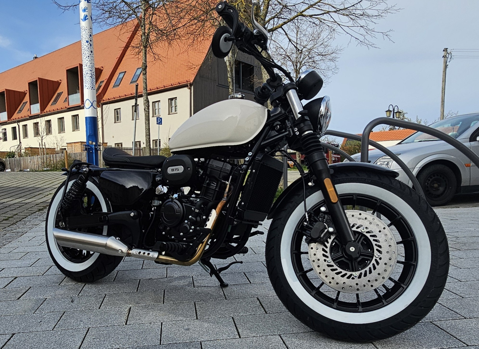 Hanway B15 Bobber