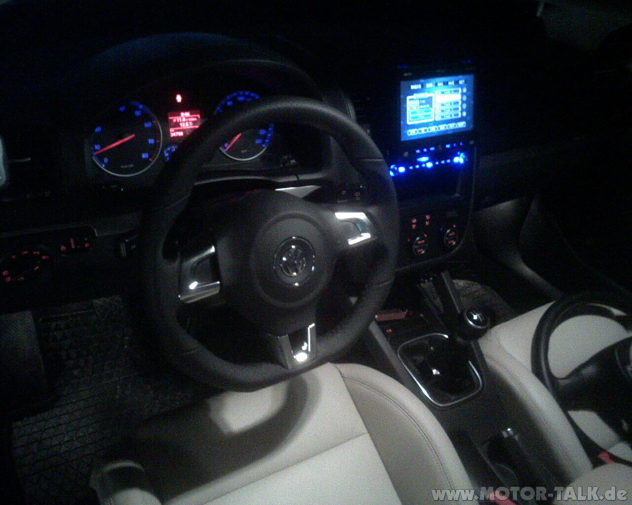 Hat schon einer das MFL vom Golf 6 in den Golf 5 eingebaut ``
