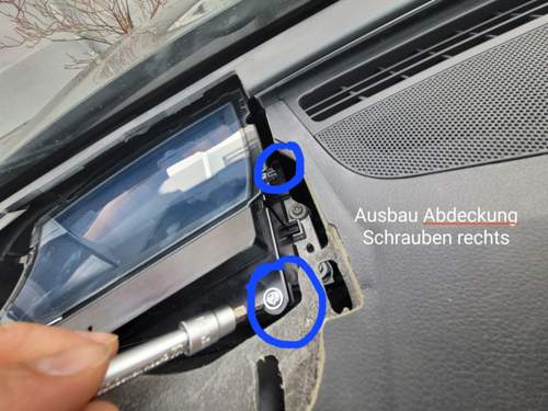 Schrauben rechts. Hintere fehlt auf Bild