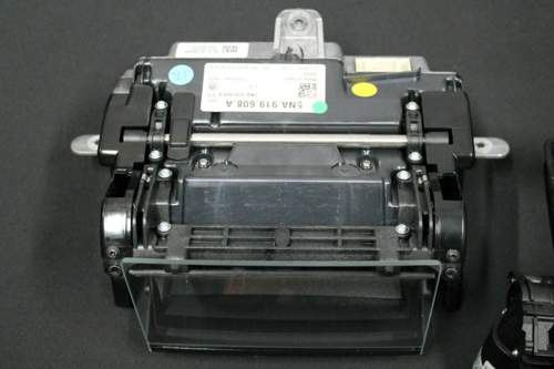 S-l1600-1