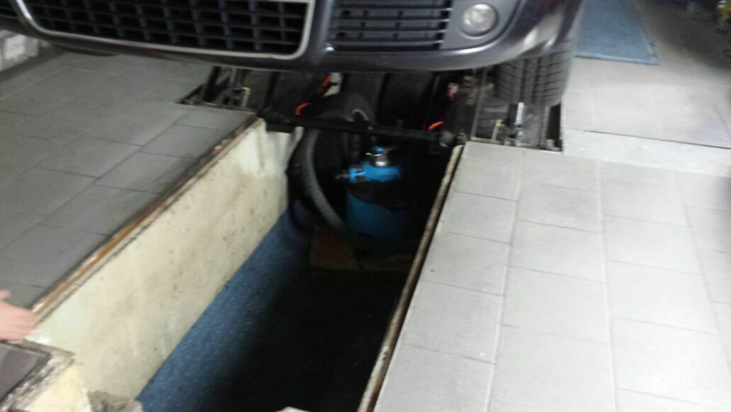 Hebebühne kaufen für Garage sinnvoll?