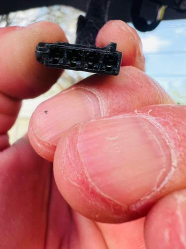 Stecker Verpinnung