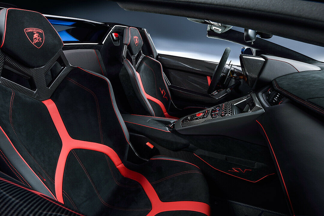 Lamborghini Aventador LP 750-4 Superveloce Roadster  - Innenraum