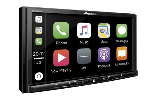 Spieglein, Spieglen am Display: Moderne Hi-Fi-Systeme können über Funktionen wie Apple Carplay oder Android Auto mit dem Smartphone verbunden werden