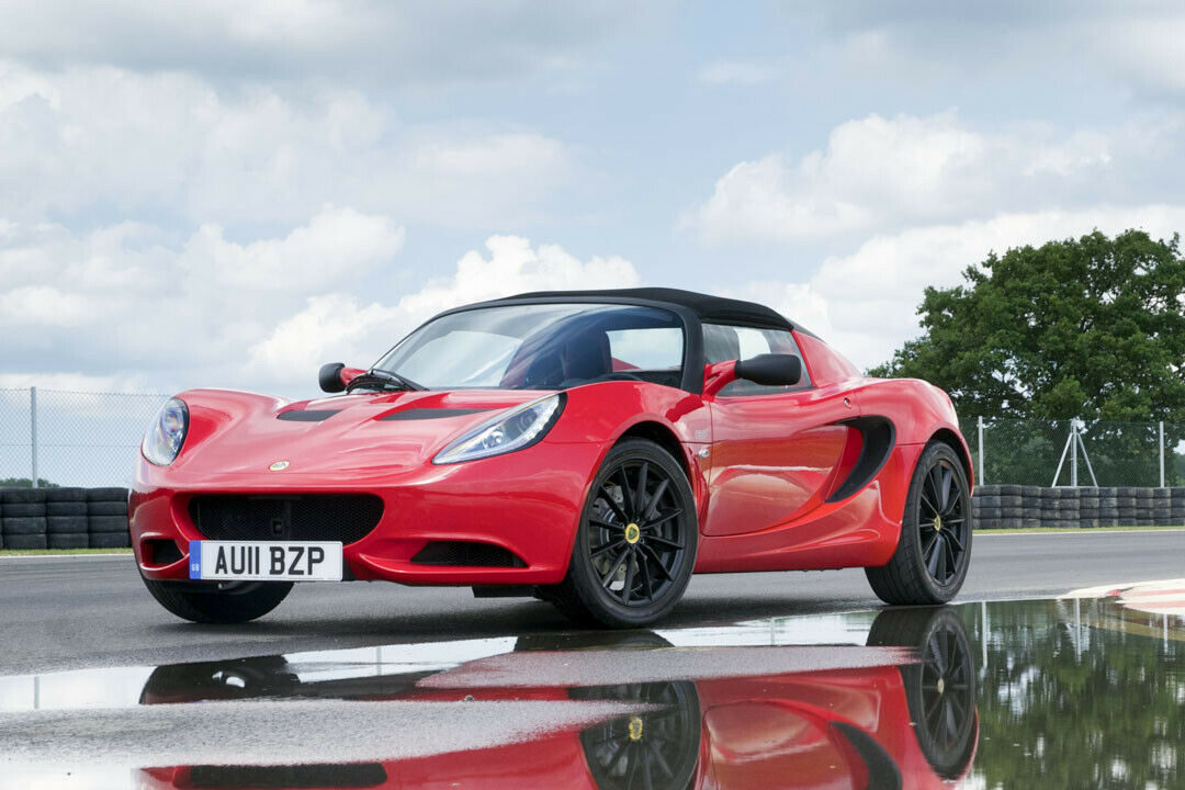 Für die "Lotus Licence" müssen mehr als 5.000 Euro investiert werden. Dafür gibt es drei Tage intensives Training