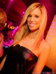 Budapest-escort-nipple