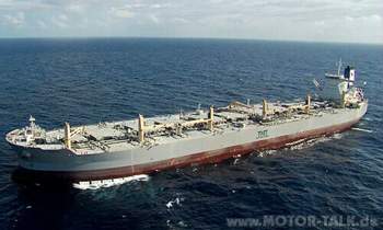 Supertanker-soll-golf-mexiko-a-whale-supertanker20100704121607