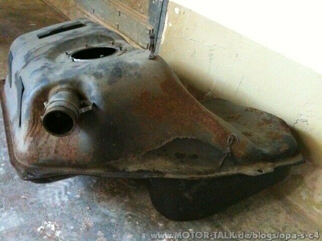 Hier mal Bilder vom alten Tank