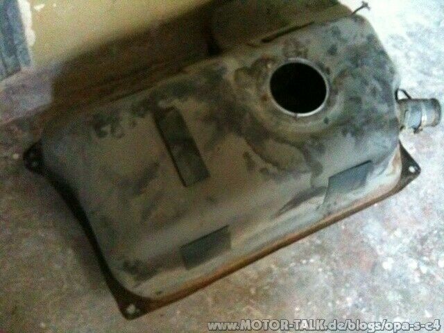 Hier mal Bilder vom alten Tank