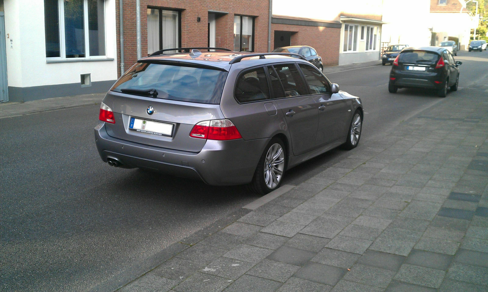 Hiermit stelle ich mich nun als E61 Fahrer vor ;-)