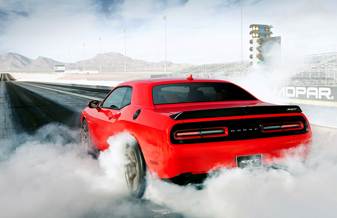 Chrysler ruft alle Dodge Charger und Challenger "Hellcat" zurück. Es wurde ein Leck an einer Benzinleitung entdeckt