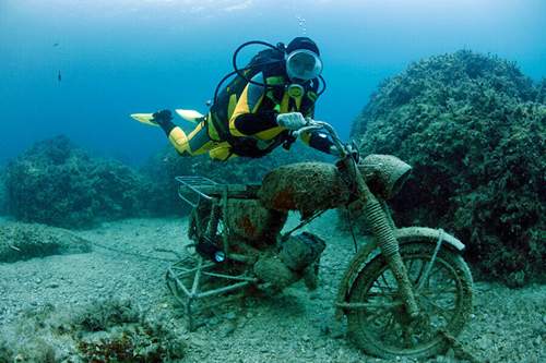 Unterwasserbiken