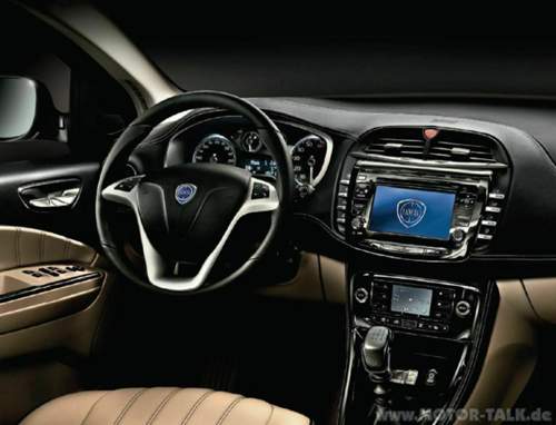 Lancia-delta-3-lederarmaturenbrett-bild-prodpekt