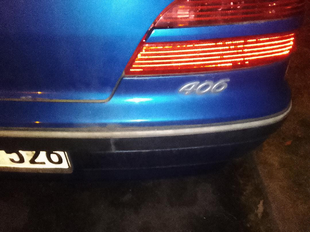Hinterachse beim Peugeot 406 gebrochen - Lohnt sich noch eine Reparatur?