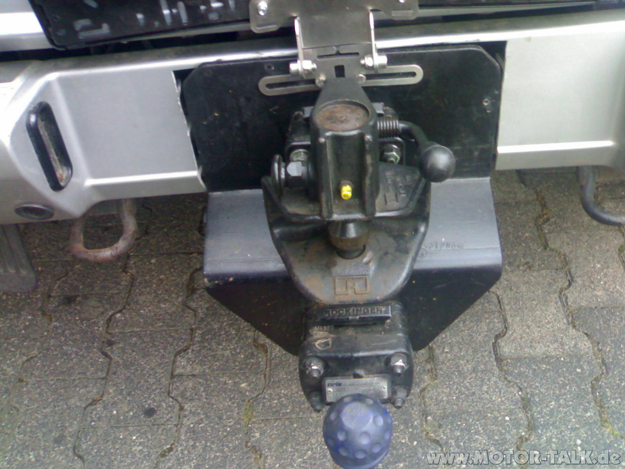 Hinteres Kennzeichen am G (W463)