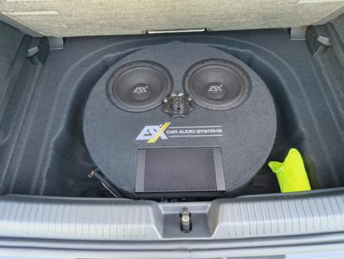 Subwoofer eingebaut