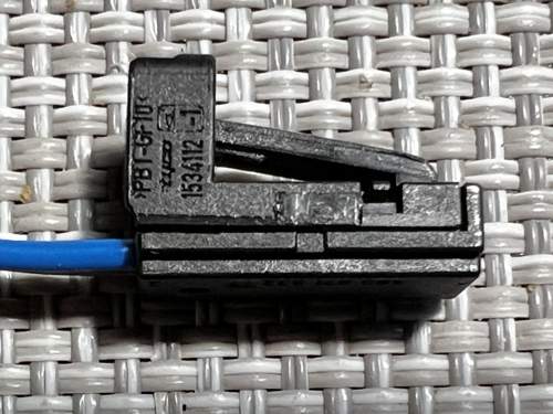 4B0971832