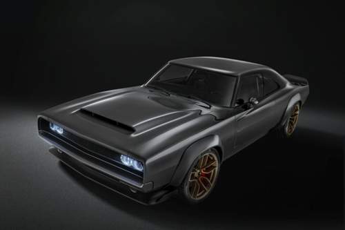 Auf der SEMA in Las Vegas zeigt Mopar den neuen Motor in einem 1968er Dodge Charger