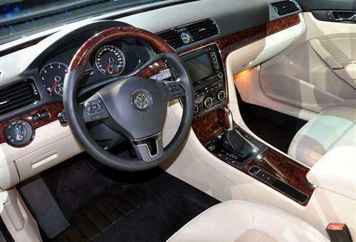 Shanghai-vw-new-passat-nms-3