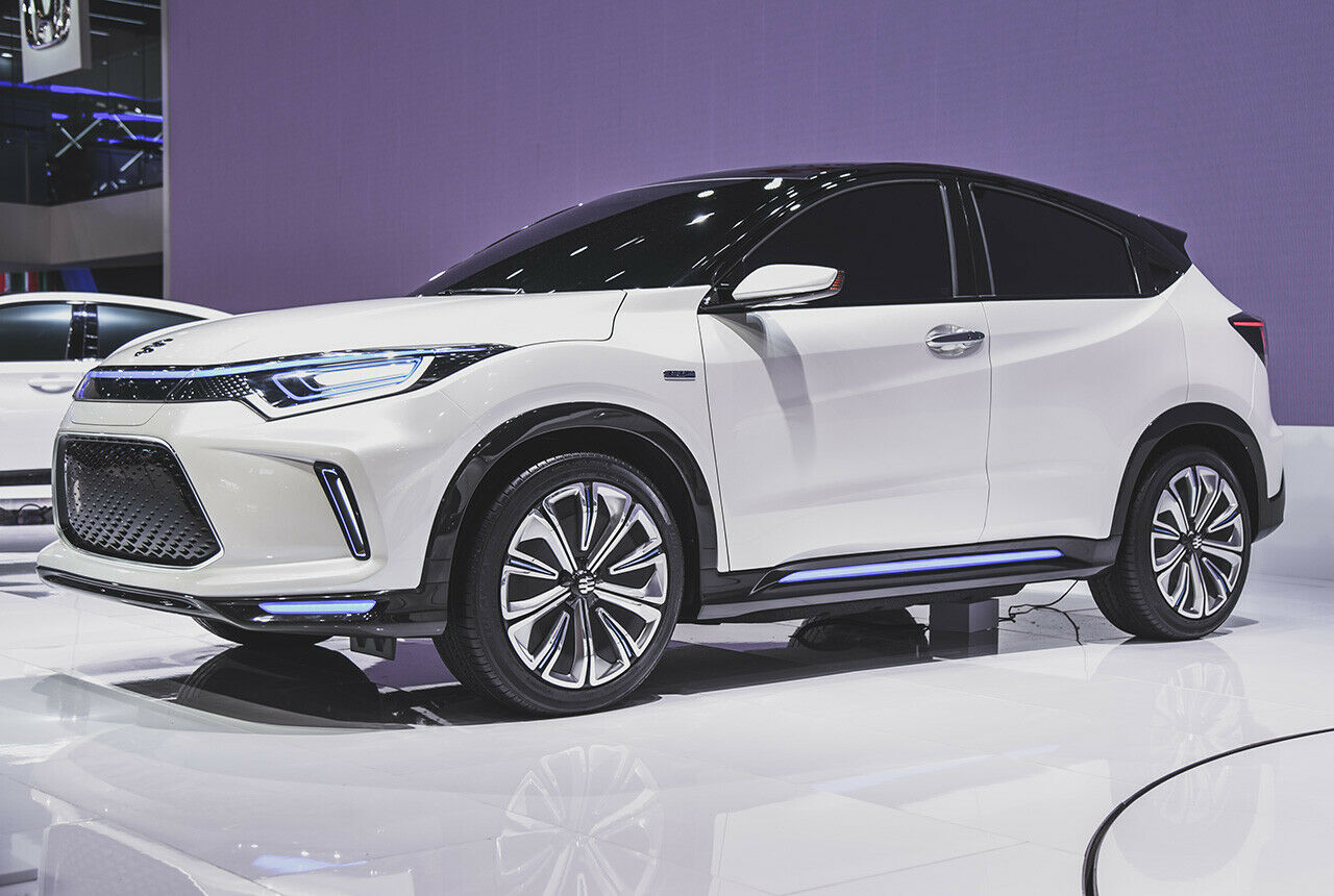 Nein, mit dem für Europa angekündigten Elektroauto Urban EV hat der Li Nian nicht viel gemeinsam. Äußerlich zumindest