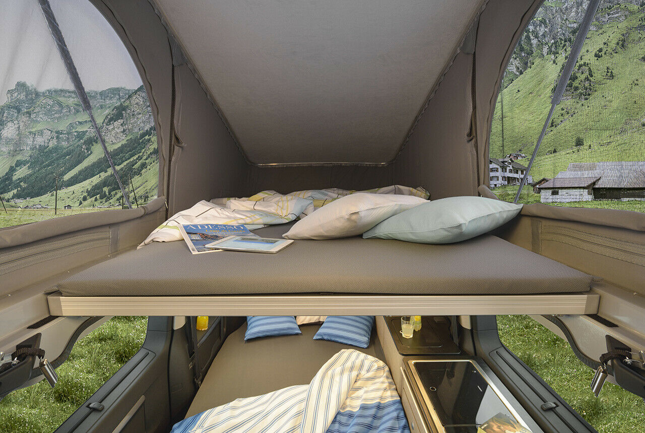 Wer zu zweit im oberen Doppelbett schlafen will, sollte seinen Bettnachbarn gut kennen