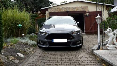 Ford Focus MK3 ST Facelift 001.jpg