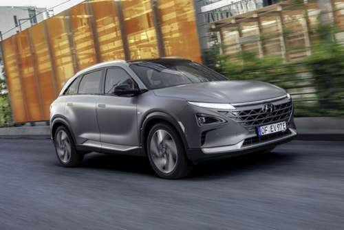Kein Sportler: Mit seinen 120 kW Leistung ist der gut 1,8 Tonnen schwere Hyundai nicht eben übermotorisiert