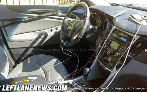 2010-i40-cockpit