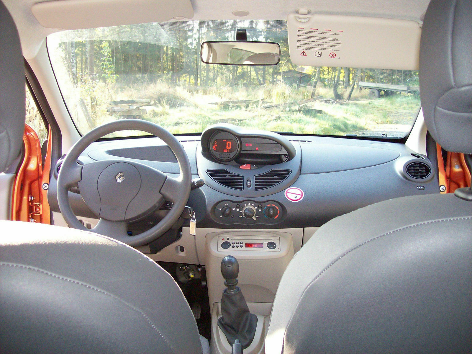 HyundaiGetz fährt Twingo II