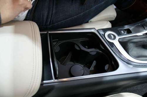 2-cupholder