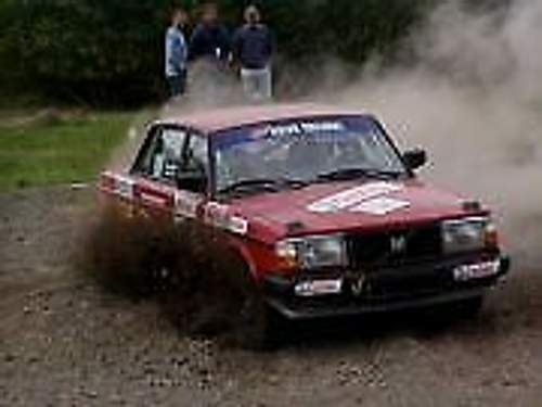 Der alte Rennwagen