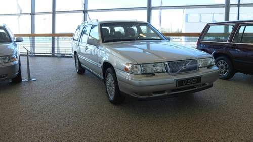Volvo V90