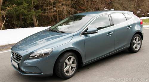 Volvo-v40-maerz-2013-v1-001