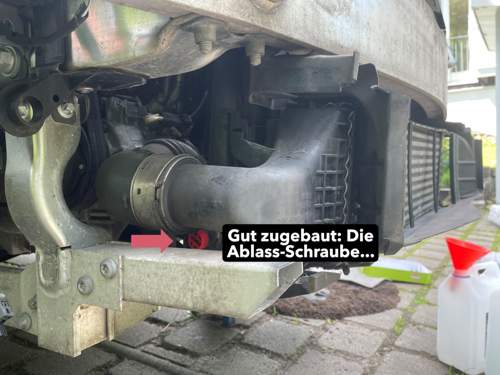 W246 Kühlmittelwechsel Ablass-Schraube