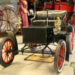 Duryea Four Wheeled Gasoline Surrey 1903