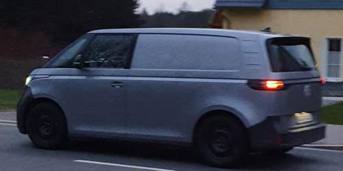 B2