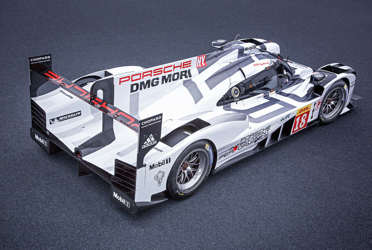 Das Mindestgewicht des 919 beträgt 870 kg. Der Hybrid leistet rund 1.000 PS