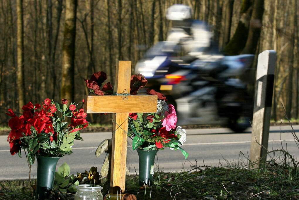 Verkehrsunfälle: Im April 2013 forderten sie weniger Todesopfer als ein Jahr zuvor