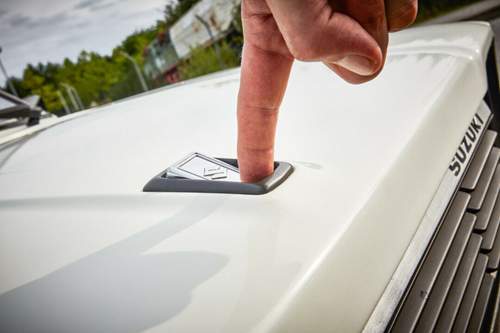 Genial und leider ausgestorben: Motorhauben-Öffnung per Knopfdruck