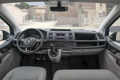 Das Cockpit des VW T6