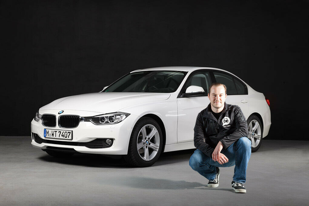 MOTOR-TALK-Redakteur Philipp Monse und der BMW 320d