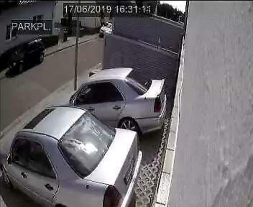 2019-06-17-16-33-21-828-3