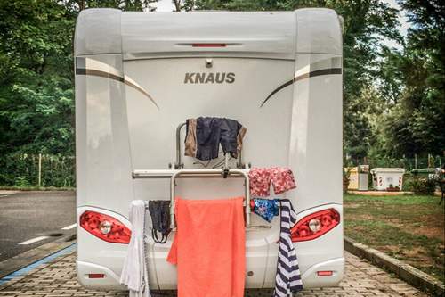 Der Knaus kann vieles, auch den Wäscheständer spielen