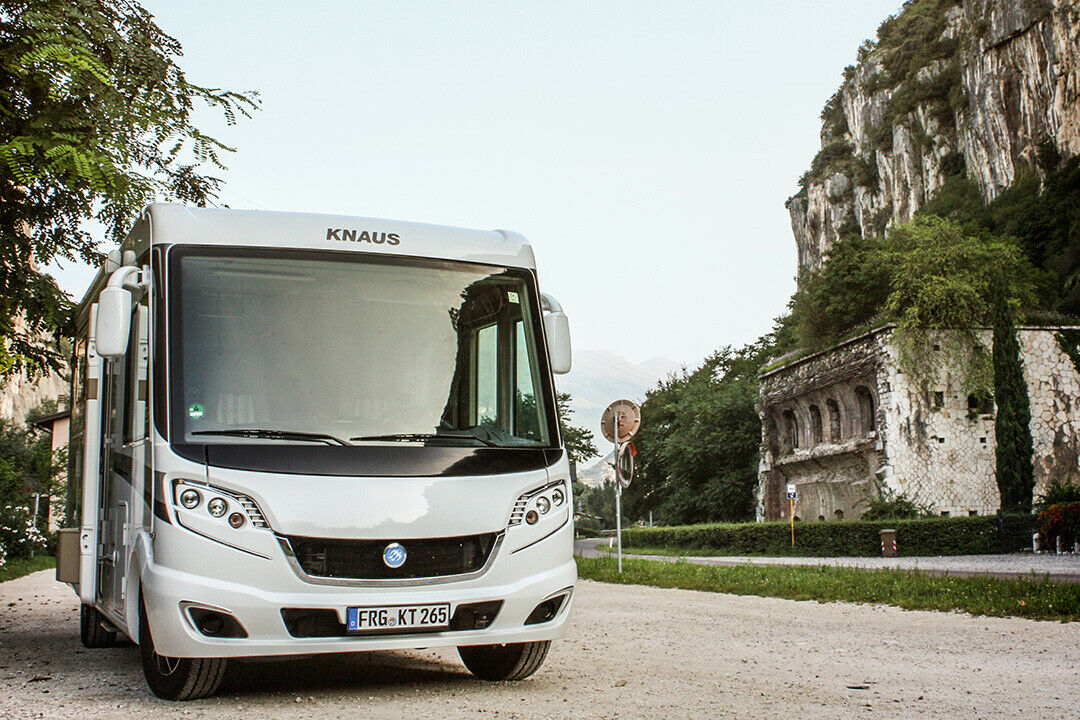 Der Knaus SKY i 650 LEG gehört zu den Luxusmodellen der Marke