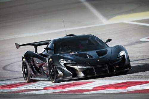 Erste Bilder vom ungetarnten P1 GTR: Den Namenszusatz übernimmt der Rennwagen vom F1 GTR. Der gewann 1995 gleich bei seinem ersten Anlauf die 24 Stunden von Le Mans